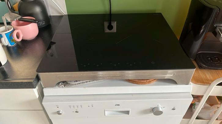 Etna inductie 3pits kookplaat, Witgoed en Apparatuur, Kookplaten, Zo goed als nieuw, Vrijstaand, Inductie, 3 kookzones of minder