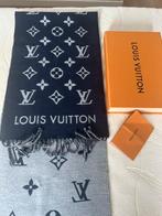 Nieuwe Louis Vuitton Essential Sjaal met Bon, Kleding | Dames, Mutsen, Sjaals en Handschoenen, Ophalen of Verzenden, Nieuw, Sjaal
