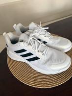 Adidas NOVAFLIGHT 2 INDOOR Sportschoenen maat 47 1/3, Ophalen of Verzenden, Zo goed als nieuw