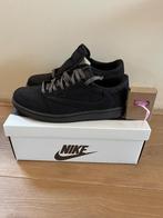 Air Jordan 1 Travis Scott Velvet Brown: EU 41- Nieuw in doos, Bruin, Air Jordan, Nieuw, Ophalen of Verzenden