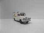 5528 Lomas Ambulance Lesney Matchbox No 14, Ophalen of Verzenden, Gebruikt, Auto