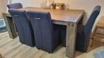 Eetkamer set compleet met grote grof houten tafel 4 stoelen, Ophalen, Zo goed als nieuw, Robuust / landelijk/, 4 tot 6 stoelen