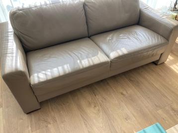 Bankstel beschikbaar voor biedingen