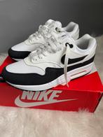 Nieuwe Nike Air Max 1 black & white, Wit, Nike, Ophalen of Verzenden, Sneakers of Gympen