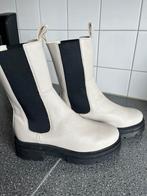 Te koop: mooie dames-boots, Wit, Nieuw, Ophalen of Verzenden, Sacha