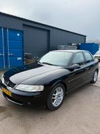 Opel Vectra 1.6 I 16V SDN 1999 Zwart, Auto's, Voorwielaandrijving, 101 pk, 4 cilinders, 635 kg