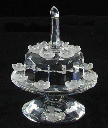 Swarovski Jubileumtaartje beschikbaar voor biedingen