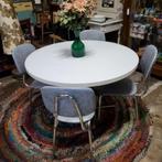 Retro / vintage eettafel met retro stoelen., Verzamelen, Retro, Ophalen of Verzenden, Huis en Inrichting