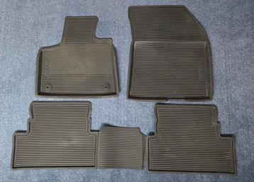 OEM rubber maten set voor een Peugeot 3008 vanaf  bouwja2018 beschikbaar voor biedingen