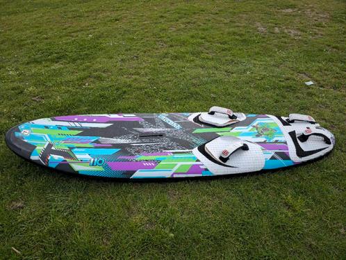 Tabou Speedster LTD 110l + MxR Katana 38cm, Watersport en Boten, Windsurfen, Gebruikt, Plank, Minder dan 250 cm, Ophalen