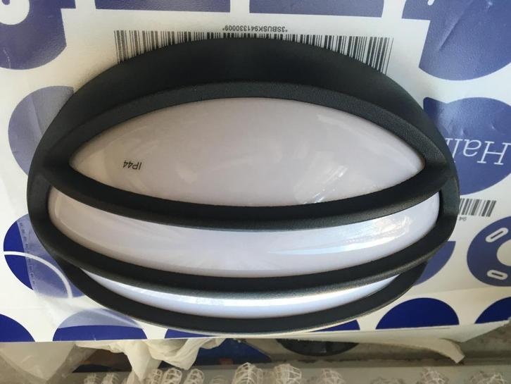 Wandlamp, Buitenlamp Massive, mooie moderne lamp, Huis en Inrichting, Lampen | Wandlampen, Zo goed als nieuw, Glas, Metaal, Overige materialen