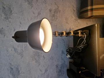 antieke dubbel geschaarde Duitse lamp beschikbaar voor biedingen
