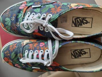 VANS sneakers beschikbaar voor biedingen