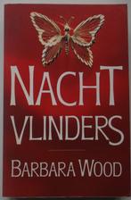 Nachtvlinders - B. Wood, Boeken, Romans, Ophalen of Verzenden, Zo goed als nieuw, Nederland, Wood