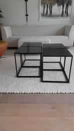 4 bijzettafeltjes zwart metaal, Minder dan 55 cm, Metaal of Aluminium, Vierkant, Zo goed als nieuw