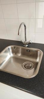 Bijna nieuwe Bribus keuken met werkblad spoelbak en kraan, Huis en Inrichting, Keuken | Complete keukens, Wit, Enkelwandige keuken
