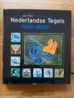 Nederlandse Tegels 1900-2000 Jan Pluis, Ophalen of Verzenden, Zo goed als nieuw