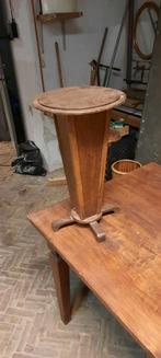 Oude vintage planten tafels, Huis en Inrichting, Ophalen, Minder dan 55 cm, Rond, Zo goed als nieuw