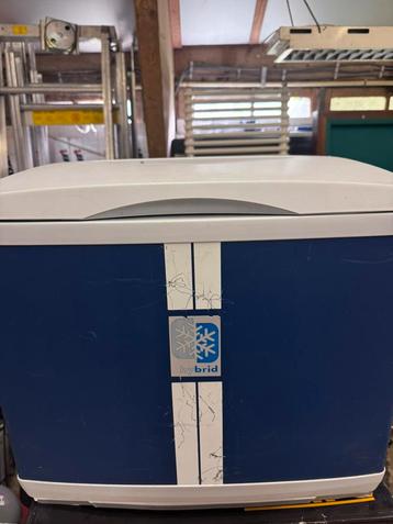 De Mobicool MB40 AC/DC hybride koelbox  38 liter beschikbaar voor biedingen