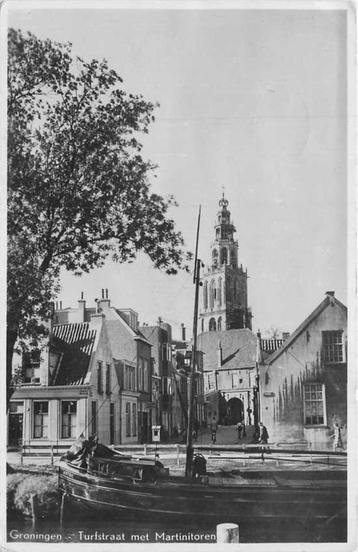 (300-110-013) Groningen Turfstraat met Martinitoren beschikbaar voor biedingen