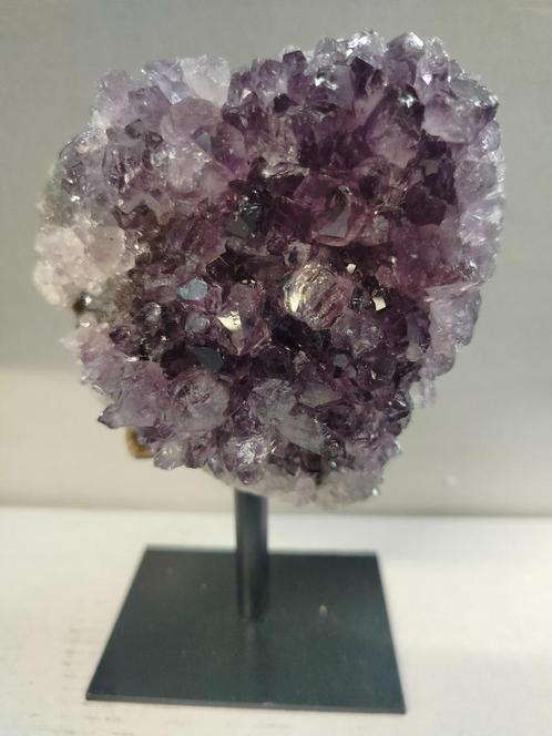 Amethist op standaard - OS19, Verzamelen, Mineralen en Fossielen, Mineraal, Ophalen of Verzenden
