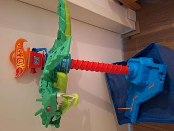 Hot Wheels draak beschikbaar voor biedingen