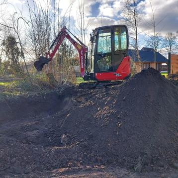 mini kraan verhuur 1800kg beschikbaar voor biedingen