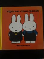 Opa en Oma Pluis - Dick Bruna, Ophalen of Verzenden, Gelezen, 1 tot 2 jaar