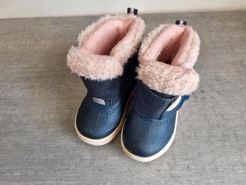 Gratis sneeuwlaarzen, Kinderen en Baby's, Babykleding | Schoentjes en Sokjes, Gebruikt, Meisje, Laarsjes, Ophalen