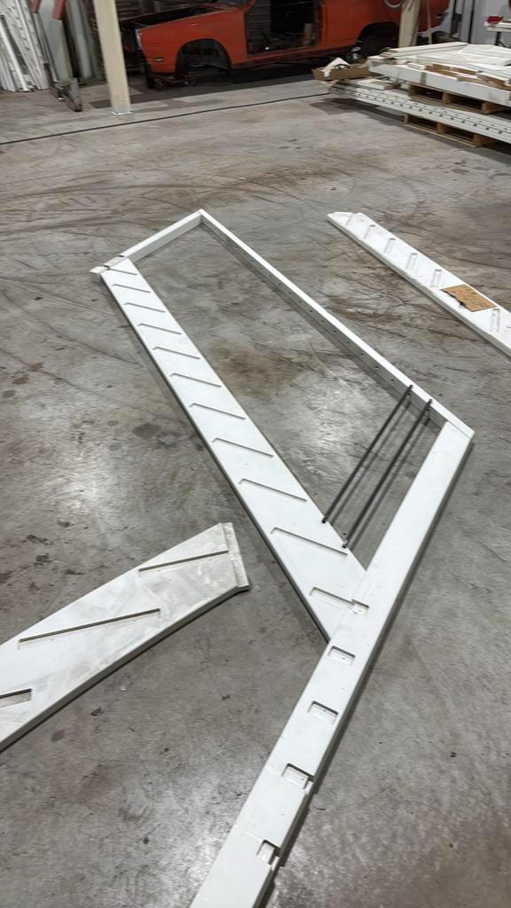 kwart trap 2940 hoog open beuken hout, Doe-het-zelf en Verbouw, Ladders en Trappen, Zo goed als nieuw, 2 tot 4 meter, Ophalen