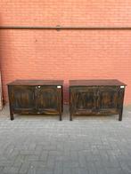 Antiek teakhouten dressoir met donkere patina, Teakhout, Ophalen of Verzenden, Zo goed als nieuw, Met deur(en)