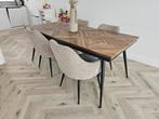 Moderne eettafel met houten blad, Huis en Inrichting, Ophalen, 100 tot 150 cm, Zo goed als nieuw, Metaal