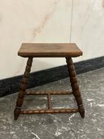 Vintage Bobbin Kruk in goede staat, Huis en Inrichting, Gebruikt, Bruin, Ophalen of Verzenden, Eén