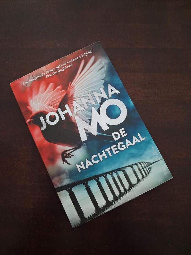 Johanna Mo - de nachtegaal, Boeken, Thrillers, Zo goed als nieuw, Ophalen of Verzenden