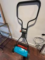 Gardena handmaaier grasmaaier model 330, Gebruikt, Handgrasmaaier, Ophalen of Verzenden, Kooimesmaaier