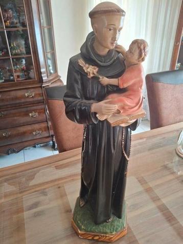 Oud beeld van Heilige Antonius met kind   beschikbaar voor biedingen