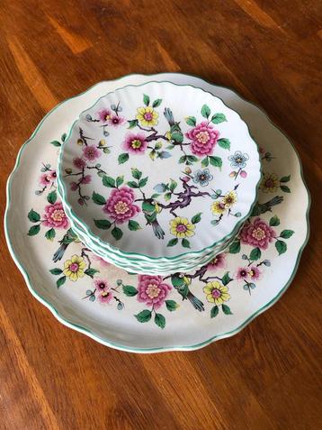 Old Foley gebak servies set beschikbaar voor biedingen