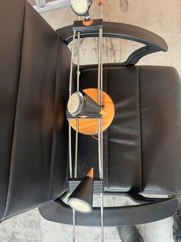 Plafondlamp met 3 verstelbare spots beschikbaar voor biedingen