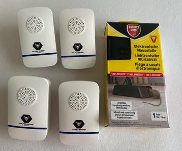 4 muizenverjagers + elektrische muizenval – compleet pakket beschikbaar voor biedingen