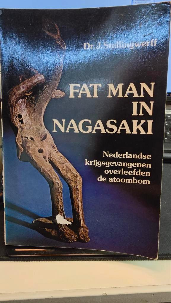 Fat Man in Nagasaki - Nederlandse Krijgsgevangenen, Boeken, Oorlog en Militair, Gelezen, Tweede Wereldoorlog, Ophalen of Verzenden
