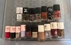 Verschillende kleuren en merken nagellak, Overige kleuren, Ophalen of Verzenden, Zo goed als nieuw, Handen en Nagels
