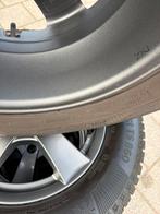 Mooie velgen met winterbanden Kia Stonic, Auto-onderdelen, Banden en Velgen, Ophalen, 215 mm, 16 inch, Banden en Velgen