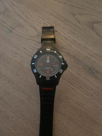 ICE Watch Kinderhorloge - Stoer en Sportief! beschikbaar voor biedingen