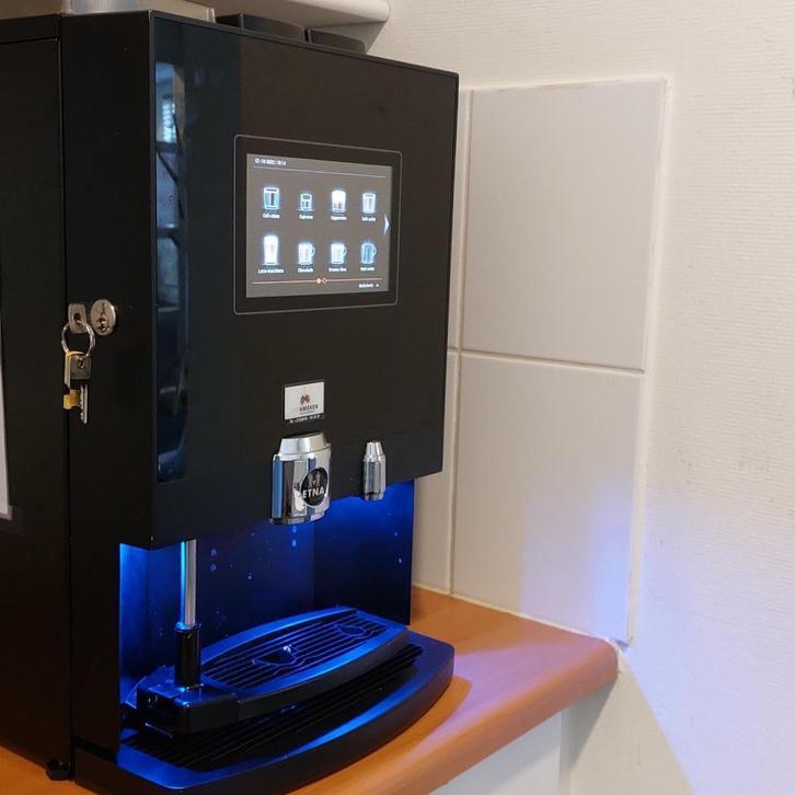 Bonen koffiemachine Etna Dorado compact espresso DCE21BBTEEC, Witgoed en Apparatuur, Koffiezetapparaten, Gebruikt, Koffiebonen