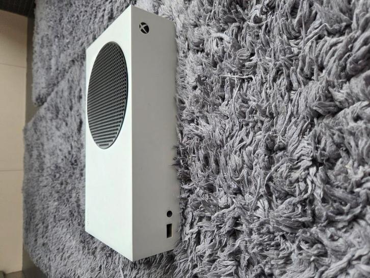 Xbox series S met elite controller, Spelcomputers en Games, Spelcomputers | Xbox Series X en S, Zo goed als nieuw, Ophalen of Verzenden