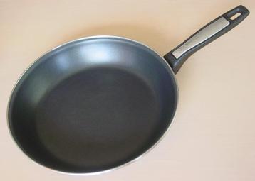 San Ignacio anti-aanbak koekenpan 28 cm grijs beschikbaar voor biedingen