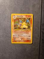 Charizard Holo Played 4/102 Base Set 1999 Wotc, Ophalen of Verzenden, Gebruikt, Losse kaart, Foil