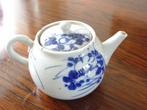 Chinees porseleinen antieke Theepot uit +/- 1700, Ophalen of Verzenden