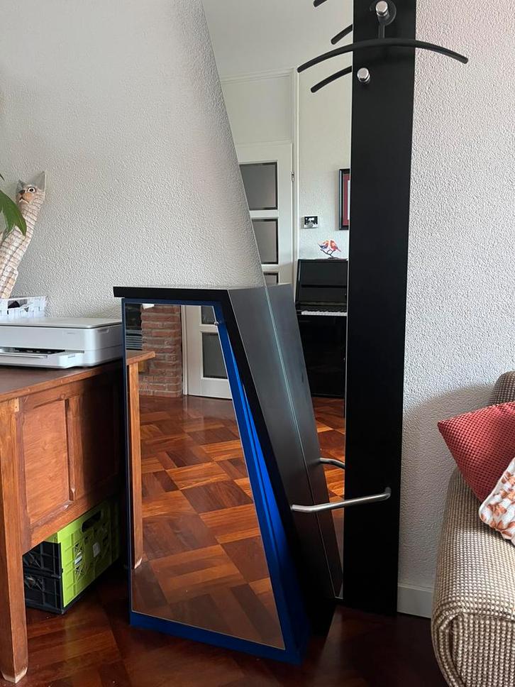 Nette retro gangkast voor jassen en schoenen, Huis en Inrichting, Kasten | Overige, Zo goed als nieuw, Ophalen