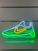 Nike Neon LED Lamp - Nieuw, Nieuw, Nike, Schoenen lamp, Ophalen of Verzenden